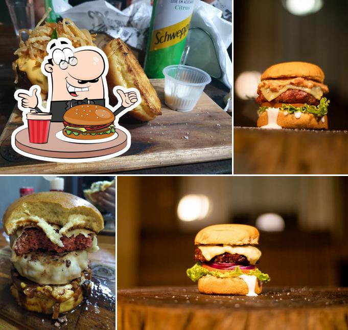 Delicie-se com um hambúrguer no Smoke Hamburgueria