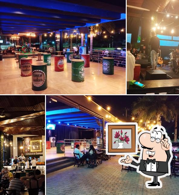 O interior do Bar Cerveja de Garrafa