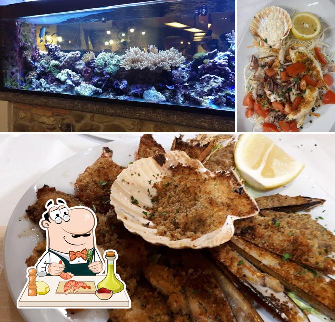 Ordina tra i vari prodotti di cucina di mare offerti a Ristorante Pizzeria S. Marco