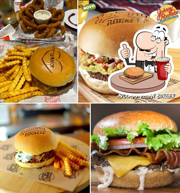 Experimente um dos hambúrgueres servidos no Johnny Rockets Brasil - Shopping Vitória