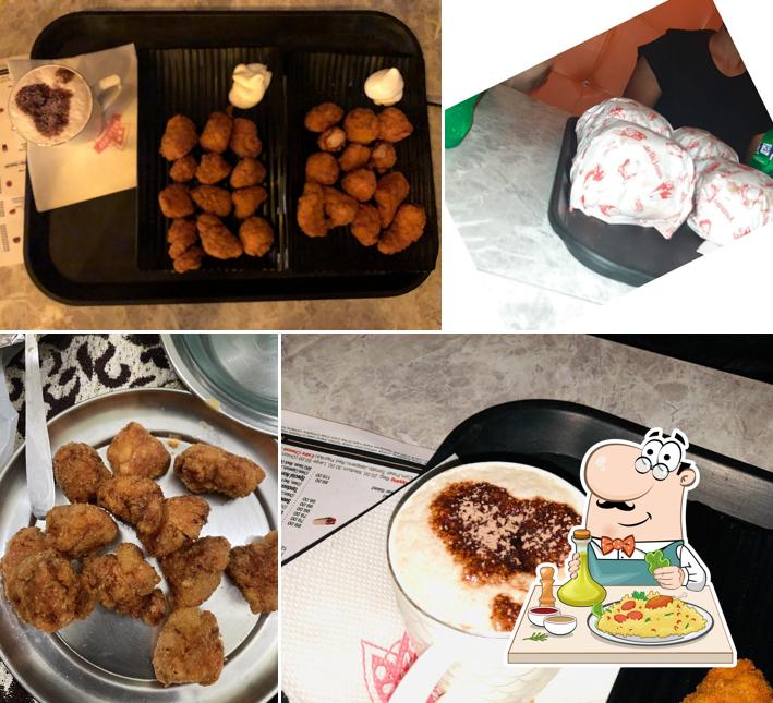 Food at PIZZA MAKER