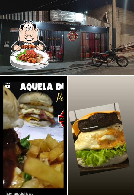 Platos en Hambúrgueria Paladino