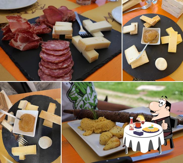 Piatto di formaggi al Bar Ristorante Ceresola