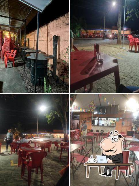 Veja imagens do interior do Resenha Bar & Petiscaria