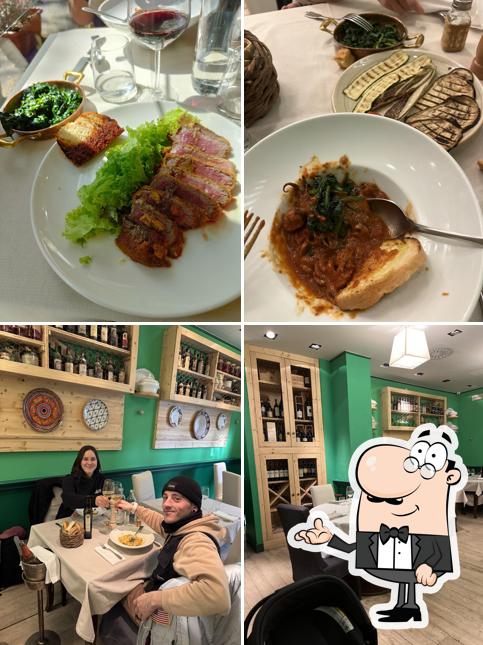 La immagine di interni e cibo da Trattoria Ada