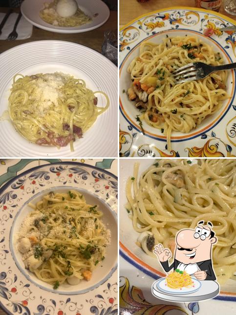 Spaghetti à la carbonara à IT - Italian Trattoria Reims
