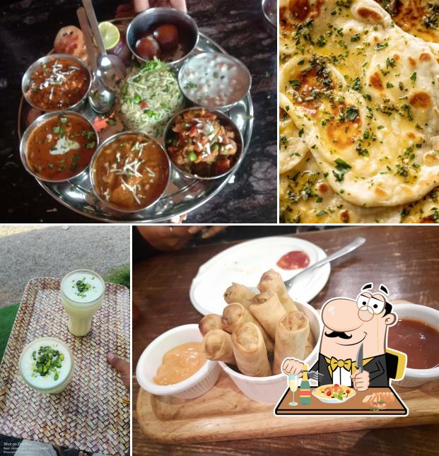 Meals at श्री बालाजी होटल एव रेस्टोरेंट