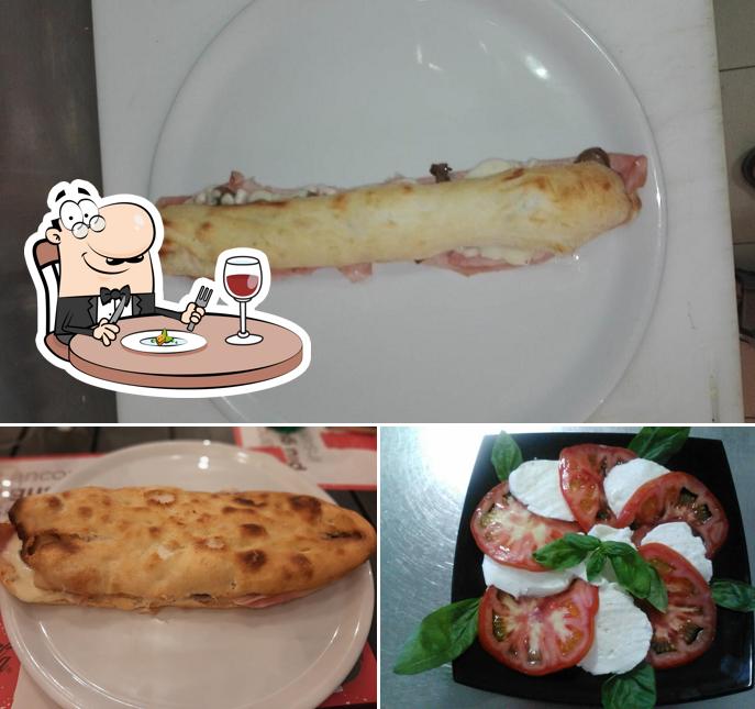 Cibo al PIZZA LESTA