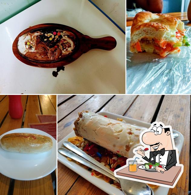 Ley Cafe ,Bakes And Cakes