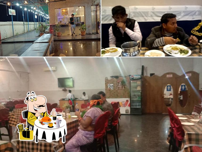M P Dhaba - Veg Dhaba in Raipur Rooms Available 24*7 Birthday Party Hotel In Tatibandh. is distinguished by food and interior