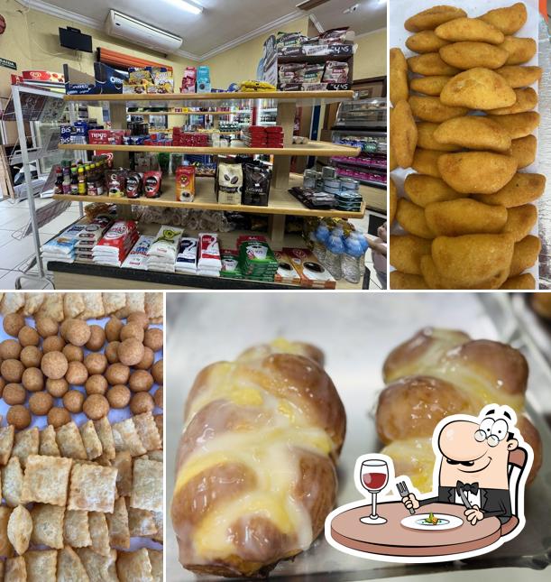 Comida em Panificadora Lua Nova