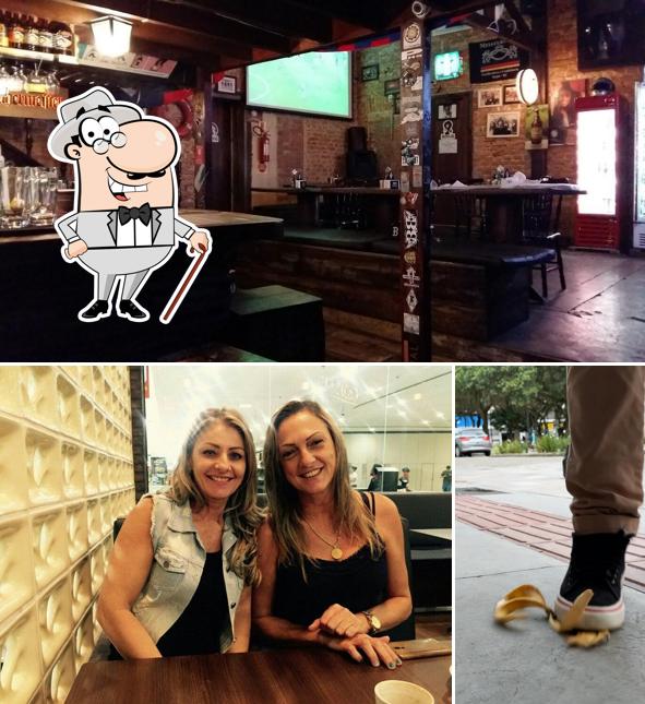 Veja a parte externa do The Backdoor Pub