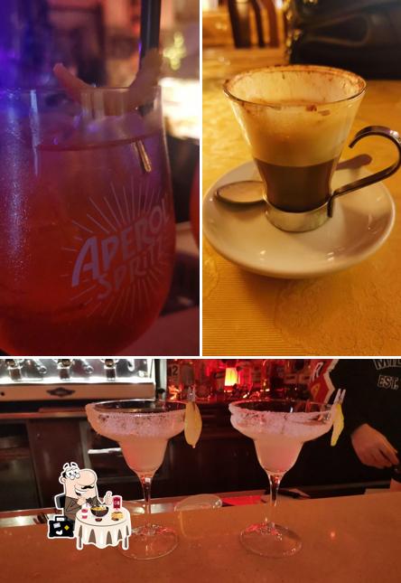 Dai un’occhiata alla foto che mostra la cibo e interni di New York Caffè