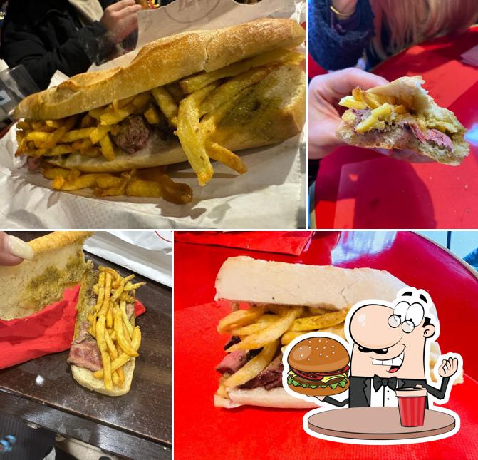 Commandez un hamburger à La Baguette du Relais