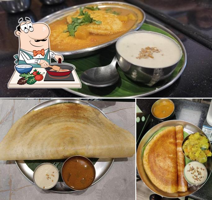 Chicken curry at Dosa Coffee