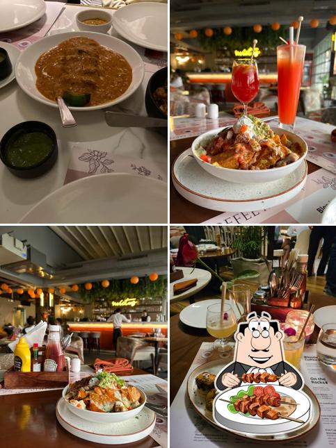Meals at Cafe De'lan