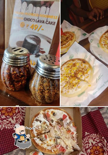 Food at Pizza Land