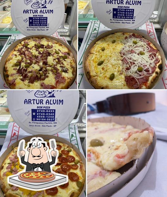 No Pizzaria Artur Alvim, você pode provar pizza