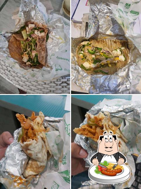 Meals at MuscleHolics, The Healthy Food Cafè