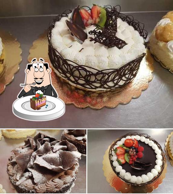 Torta al cioccolato al Annina Caffè