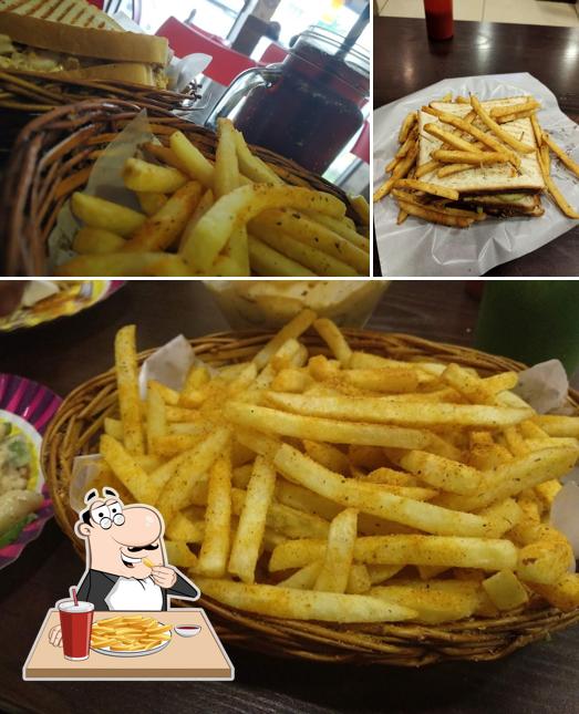 French fries at Chocomans