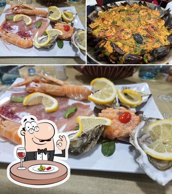 Platti al Ristorante The Gold
