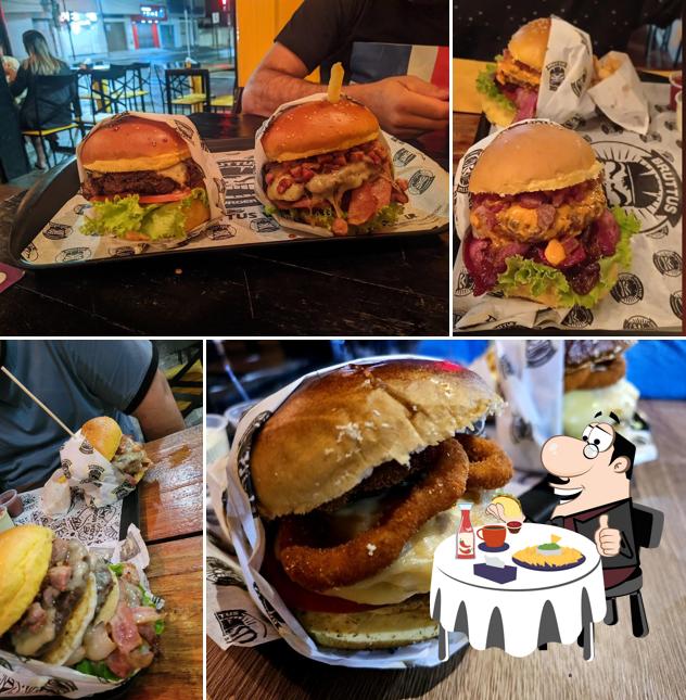 Delicie-se com um hambúrguer no Bruttus Burger