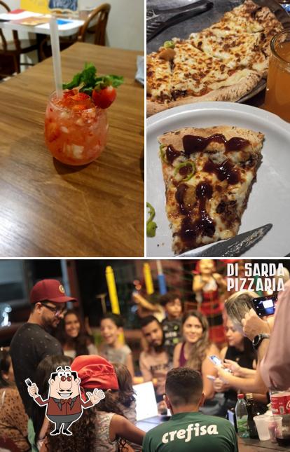Esta é a imagem ilustrando comida e bebida no Di Sarda Pizzaria e Buffet de Pizzas para Eventos