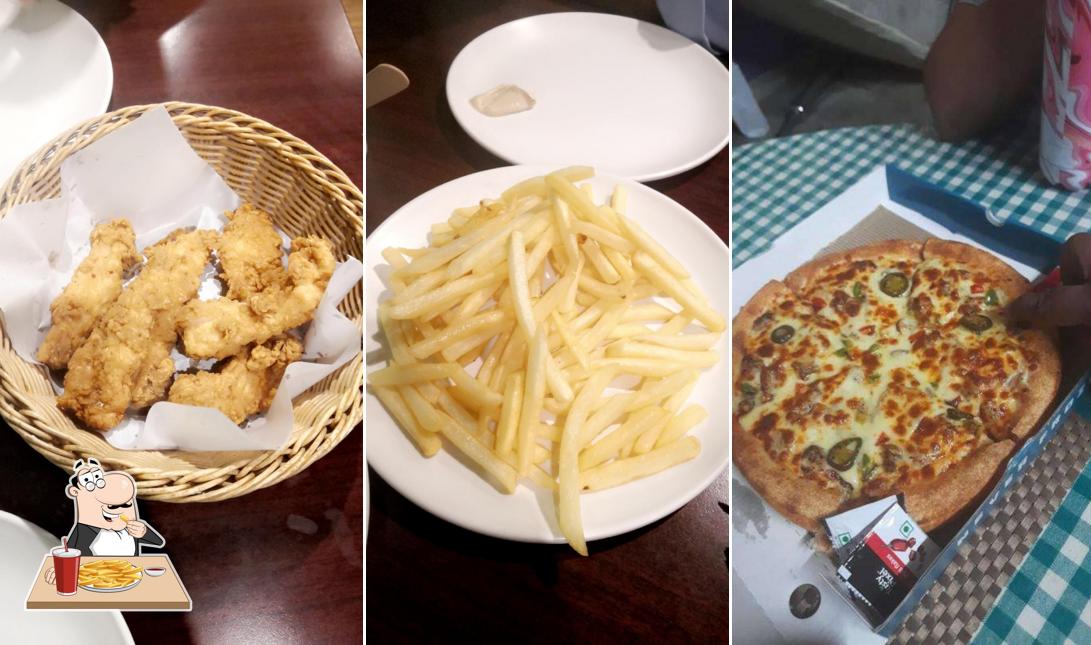 French fries at Pappa's Pizza
