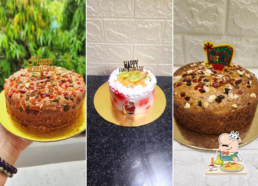 Food at Palak’s chocolates & Creations