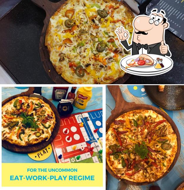 Try out various variants of pizza