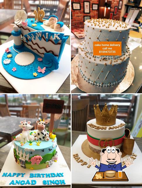 Food at Cake Square