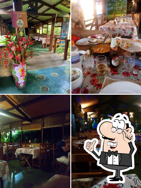 O interior do Restaurante A Tapera