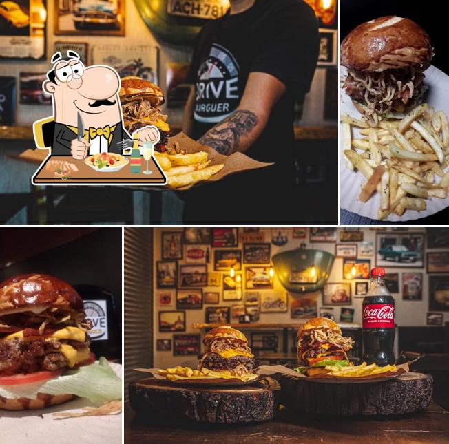 Sanduíche de carne de porco desfiada em Drive Burguer - Ponta Grossa