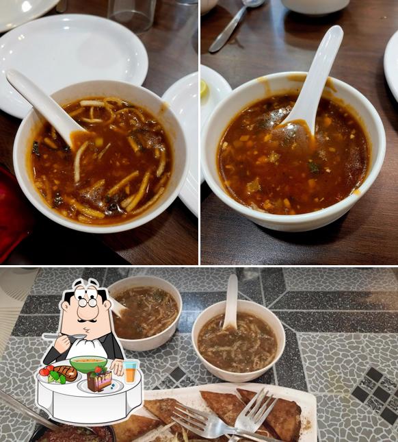 Hot and sour soup at Desi Zaika