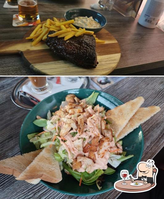 Plats à Barn Club