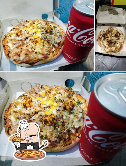 Pick pizza at Aastha bakery