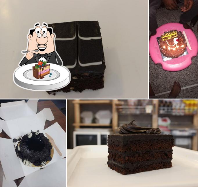 Chocolate cake at Copper Chocs (Sopan Baug)