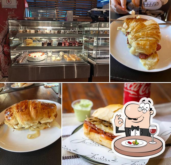 Comida em Jardim Cafeteria