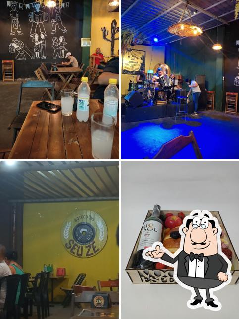 O interior do Boteco do Seu Zé