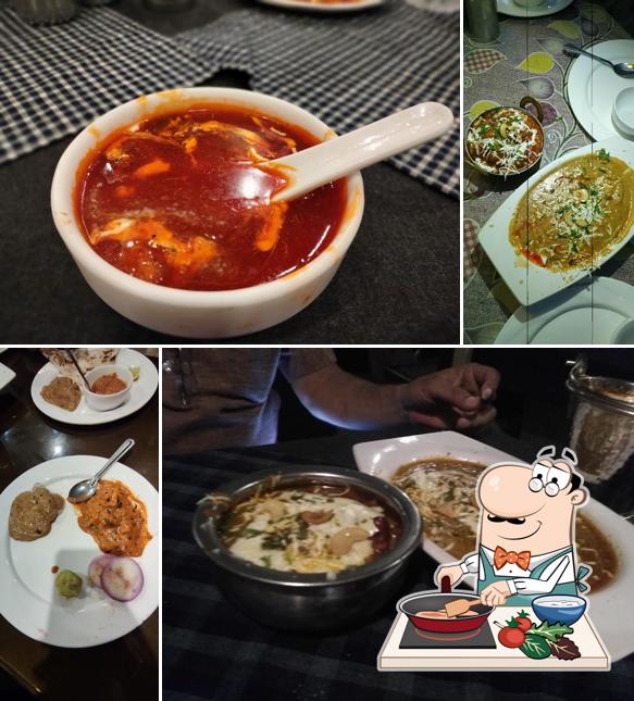 Chicken curry at Delight Hotel and Restaurant