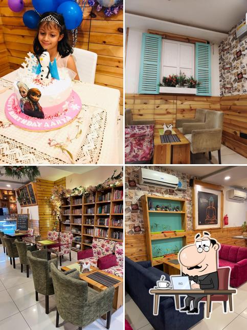 The interior of YI Tea - Coffee & Talks