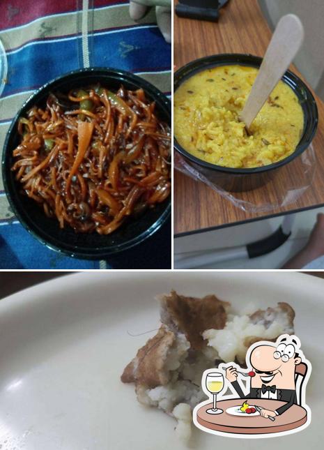 Meals at Dadi Maa's Kitchen
