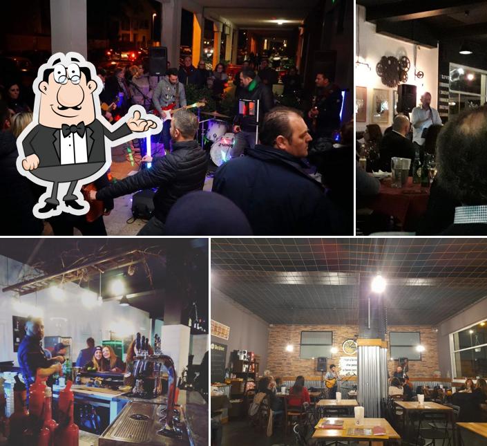 Siediti a un tavolo di AlterEgo Pub