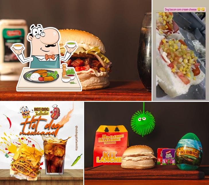 Comida em Hot Dog da Família