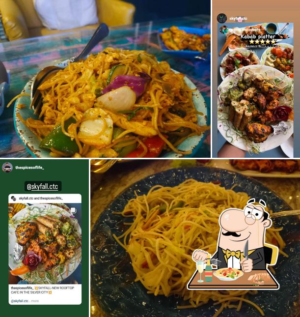 Pad thai at SKYFALL