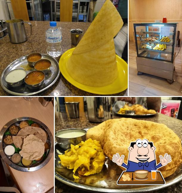 Food at Hotel Aryaas Park