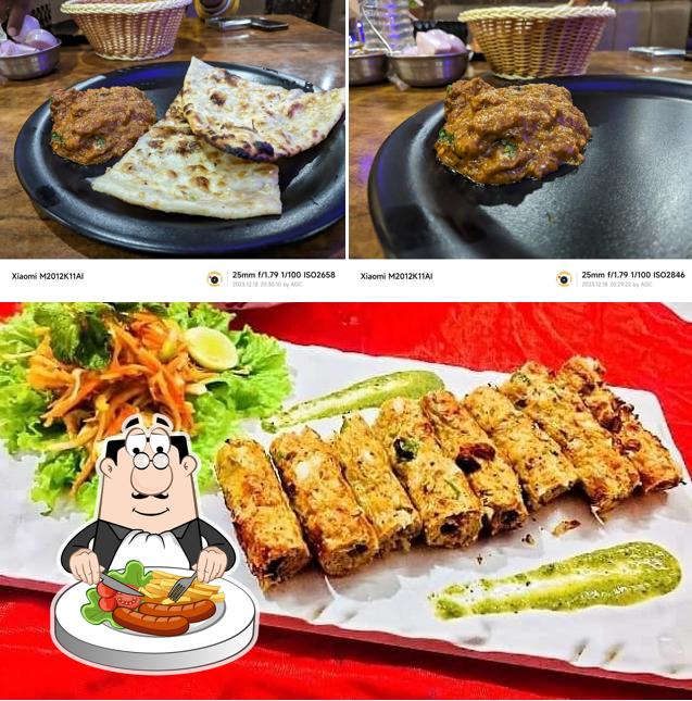 Food at Hotel Aarti Inn And Restaurant