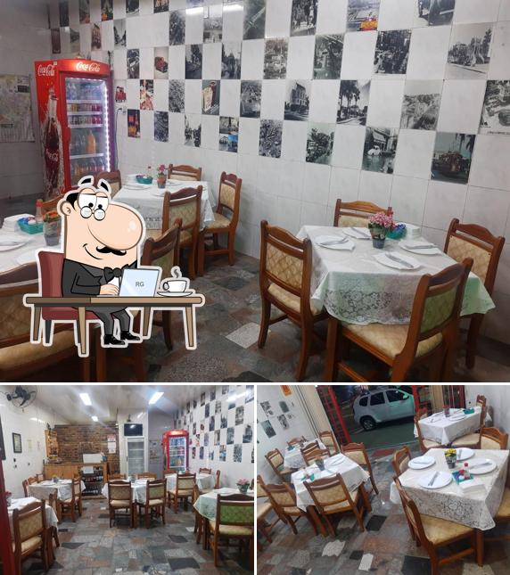 O interior do Pizzaria do Chefe