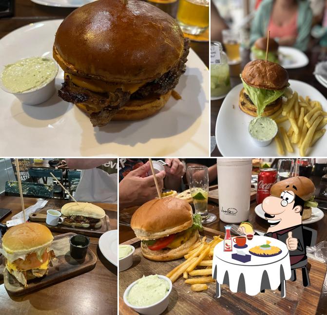 Consiga um hambúrguer no Cadiquim de Minas Restaurante + Petiscaria | Culinária Mineira